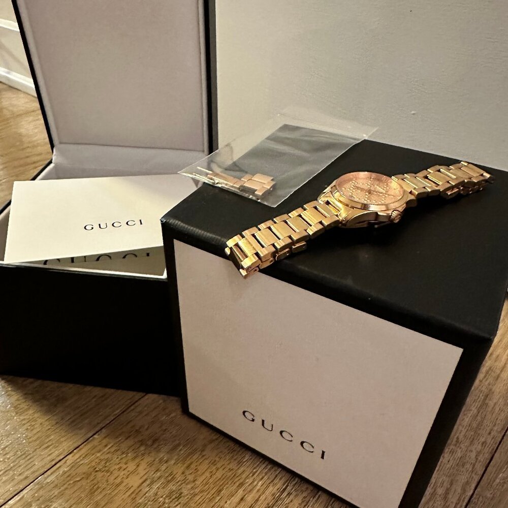 Gucci Rosegold Woman's Watch